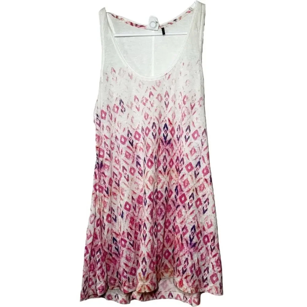 Akemi + Kin Caicos Tank Top Scoop Neck Sleeveless Floral Diamond Pattern Pink S